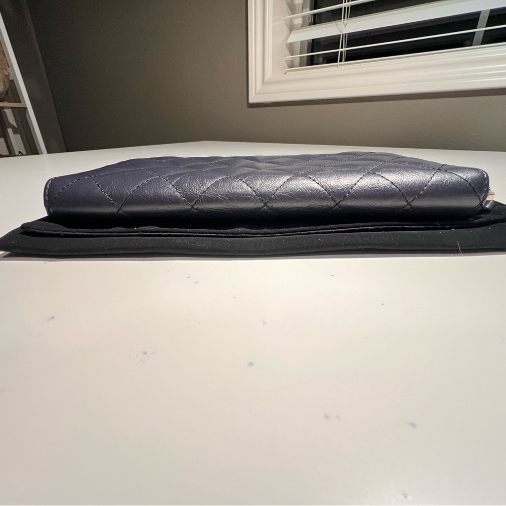 Chanel Reissue long zipper wallet second hand - Picture 3 of 14